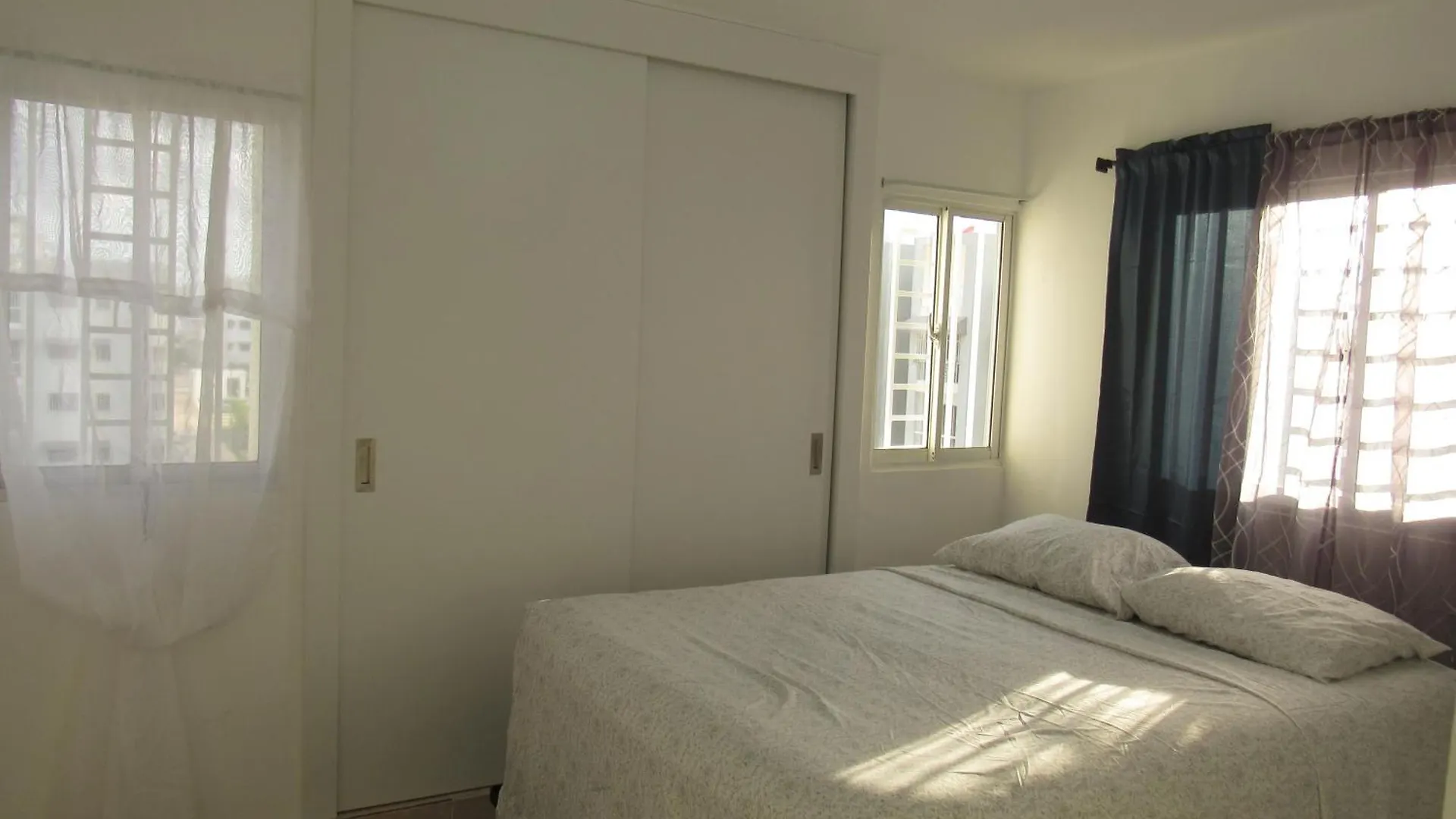 Apartamento Acogedor En Santo Domingo Este Ciudad Juan Bosh アパート